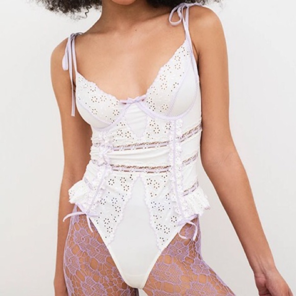 NWT $159 For Love & Lemons 36C 38D Swirl Eyelet Teddy Bodysuit Embroidery Ruffle